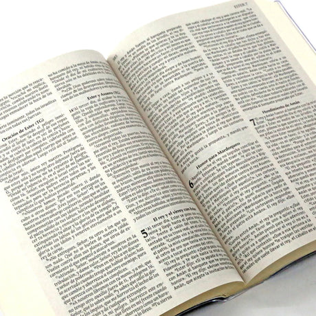 La Biblia de nuestro pueblo pequeña - Tapa blanda