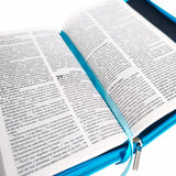 La Biblia de Nuestro Pueblo - Rústica con estuche en cuerina