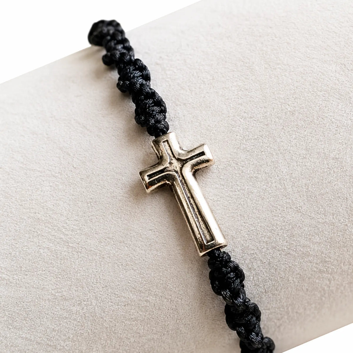 Pulsera en macramé negra
